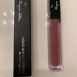Mauve liquid lipstick